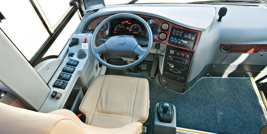 Торпедо Isuzu Turquoise VIP 2013 года  (фото 6 из 6)